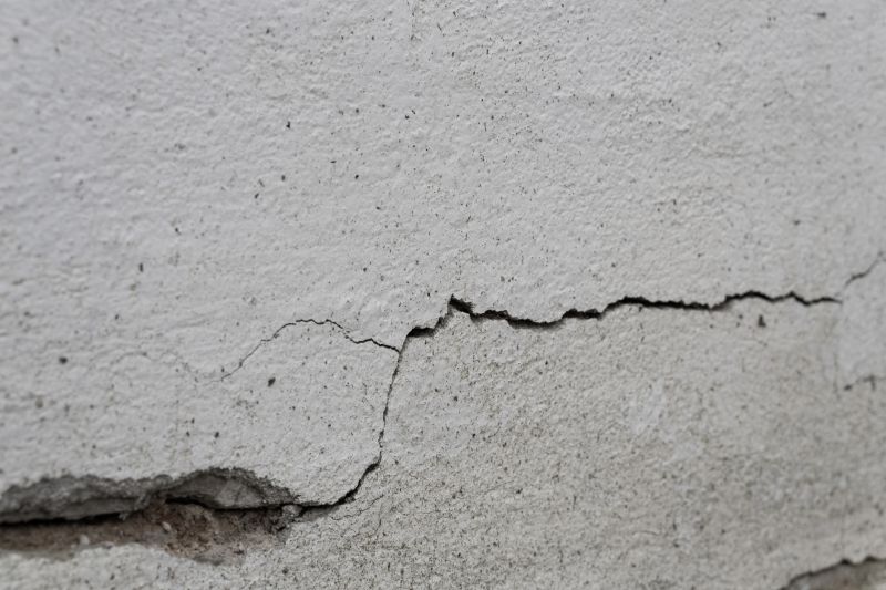 Foundation Crack Sealing in Daytona Beach, FL
