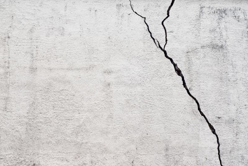 Structural Crack Repair in Daytona Beach, FL